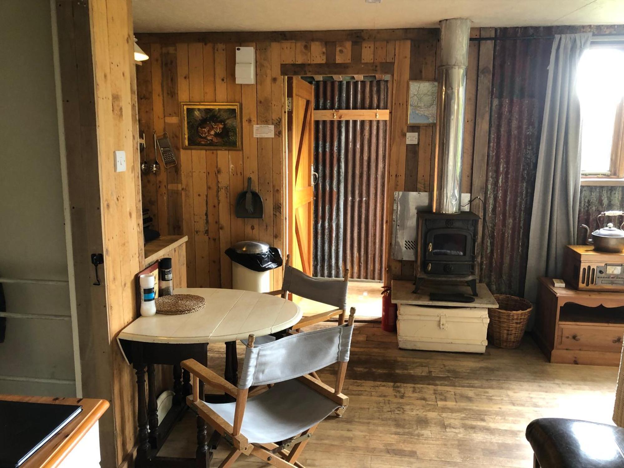 Foxesden, Unique Eco Cabin, Dartmoor Views South Brent エクステリア 写真