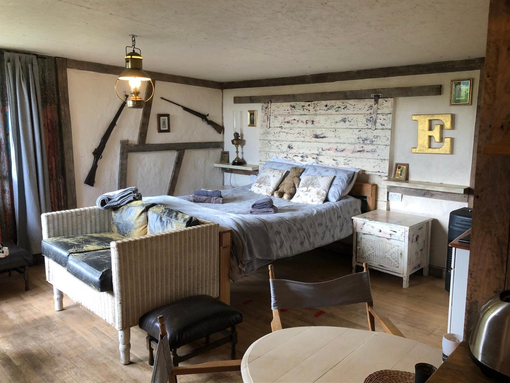 Foxesden, Unique Eco Cabin, Dartmoor Views South Brent エクステリア 写真