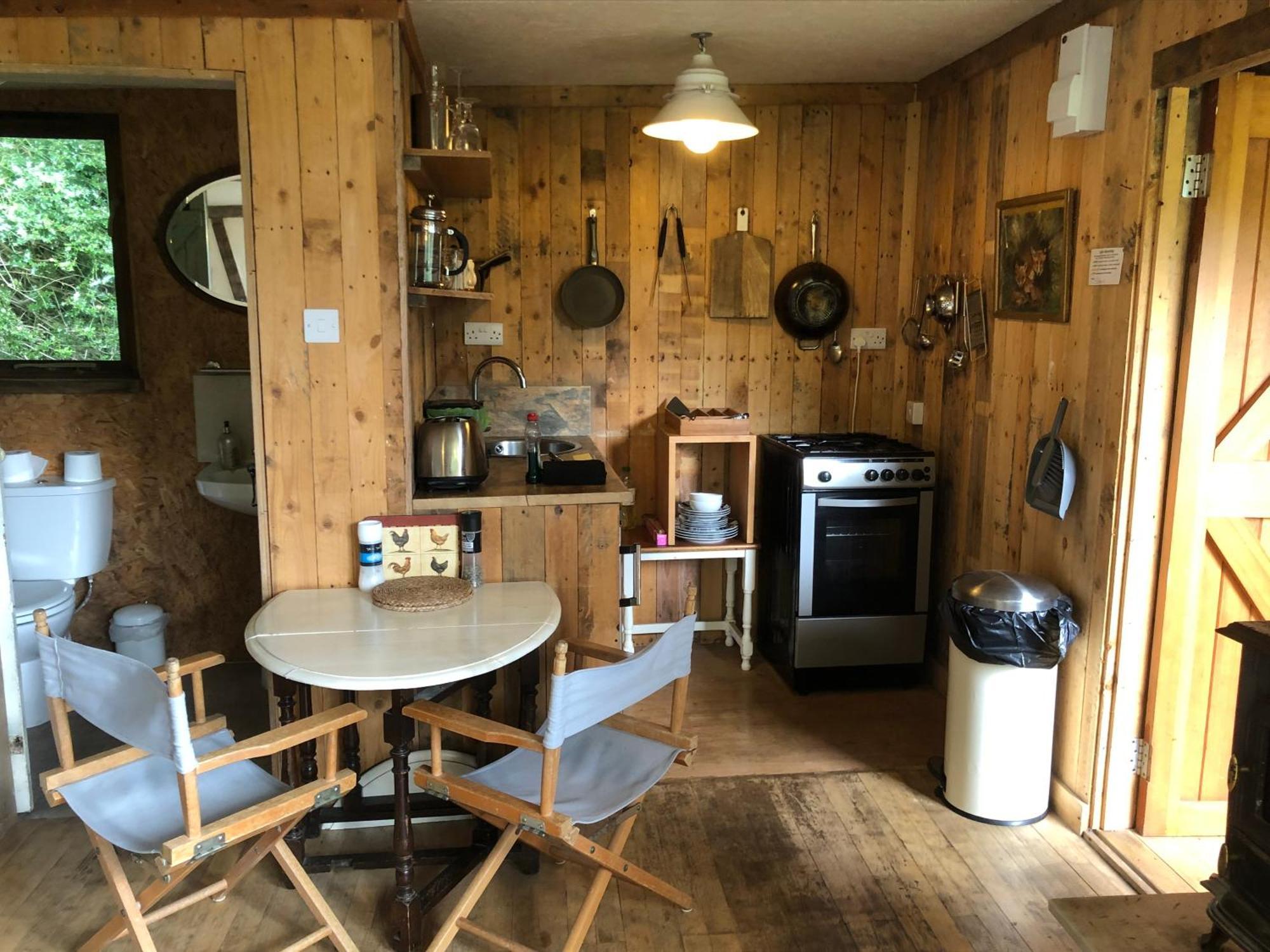 Foxesden, Unique Eco Cabin, Dartmoor Views South Brent エクステリア 写真