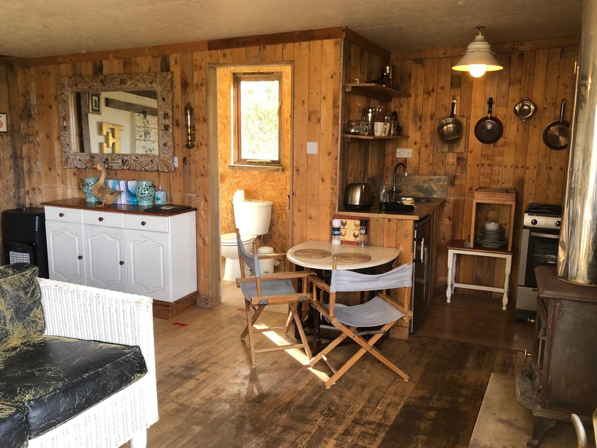 Foxesden, Unique Eco Cabin, Dartmoor Views South Brent エクステリア 写真